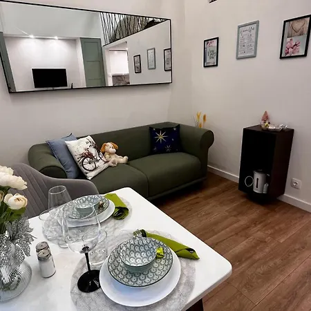 Carina Duplex Apartment- Near Nyugati Metro Line 3 * Budapest